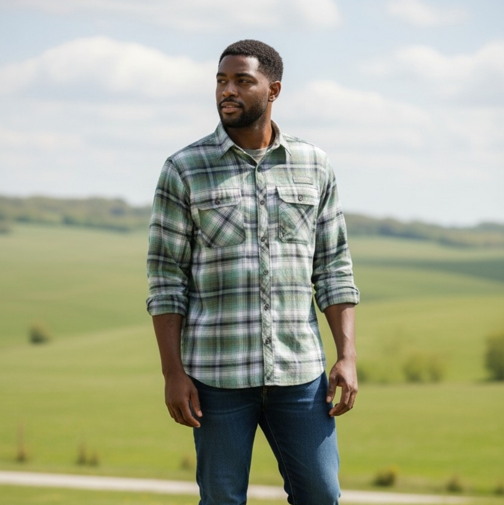 Columbia PHG button down flannel NWT Size L